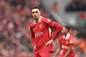 红军重大损失❗电讯报：若阿诺德合同更长，转会费预计会达1亿镑