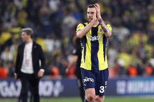 体育博彩-土耳其记者：费内巴切想免签什克，正在谈判＆已就球员薪资达协议